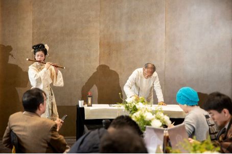 合肥银泰中心VVIP走进尊界超级工厂之旅开元棋牌智造非凡 臻选尊享华为臻选店·(图4)